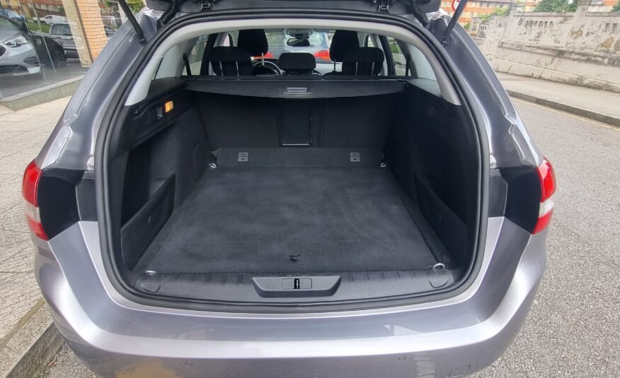 PEUGEOT 308 15 Hdi STYLE