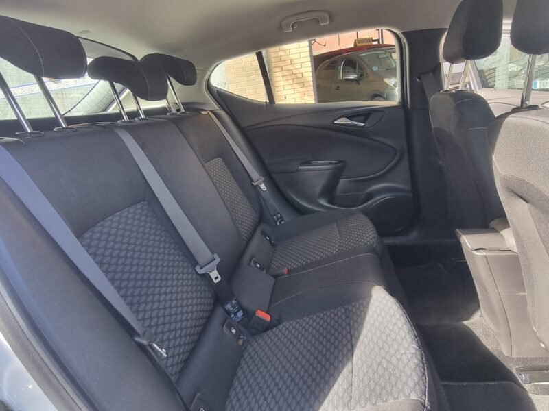 OPEL ASTRA 16 Cdti BUSSINES