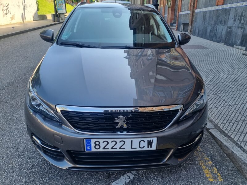 PEUGEOT 308 FaMILIAR 15 Hdi STYLE