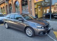 PEUGEOT 308 FaMILIAR 15 Hdi STYLE