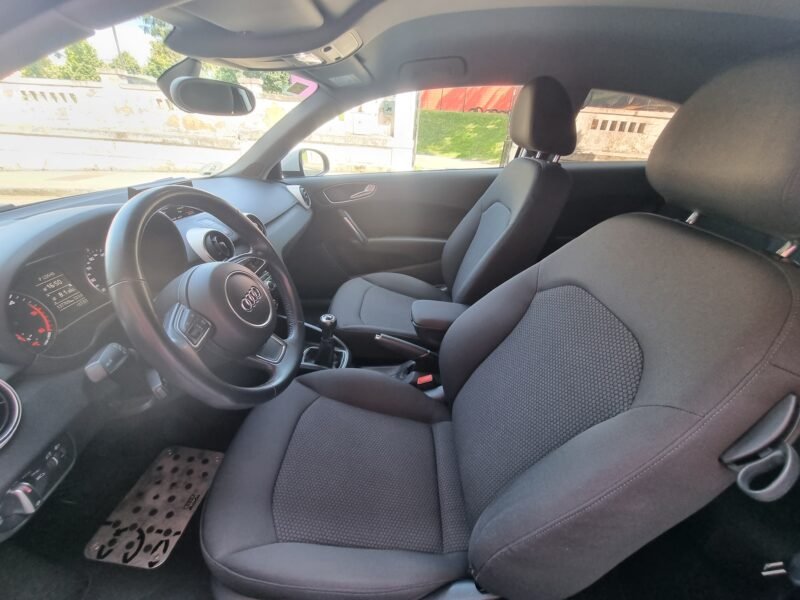 AUDI A1 14 tdi avance
