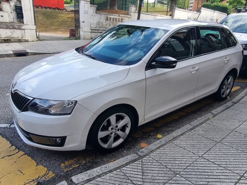 SKODA Rapid 16 tdi style