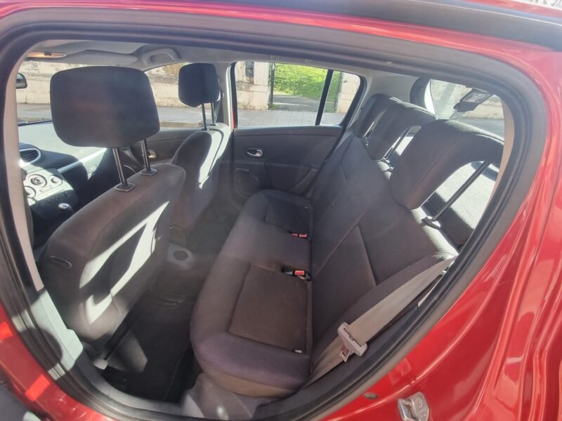 RENAULT CLIO 15 D MITO