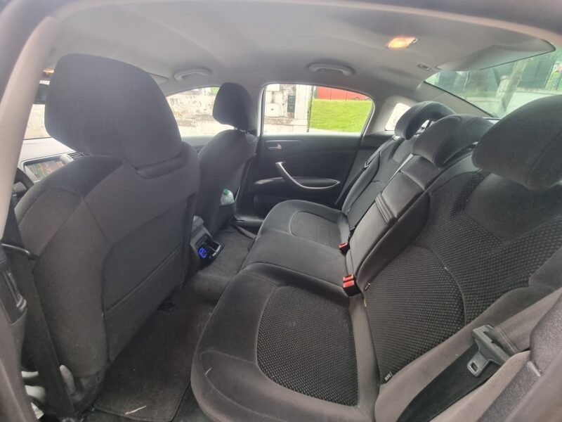 CITROEN C-5 BUSSINES 20 HDI